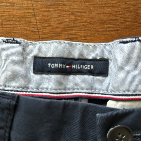 Tommy Hilfiger navy khaki pants - Picture 3 of 4